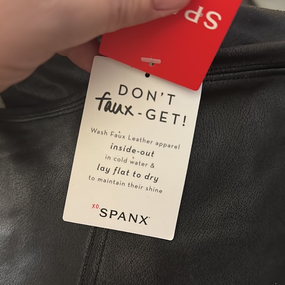 💎 SPANX 20136 Faux Leather Moto Leggings - Picture 8 of 8